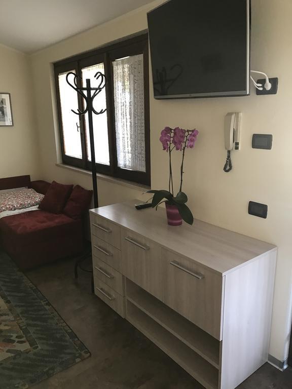 Lugana 17 Apartman Sirmione Kültér fotó